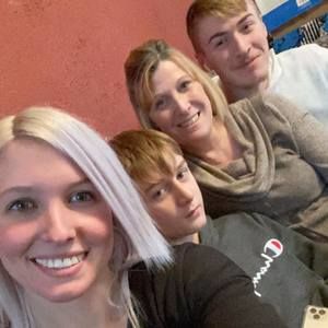 Meet your Posher, Kristal